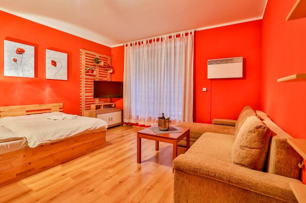 Apartmanovy Dom Fatrapark 1 S Wellness - Hlavna Recepcia Ruzomberok Bagian luar foto