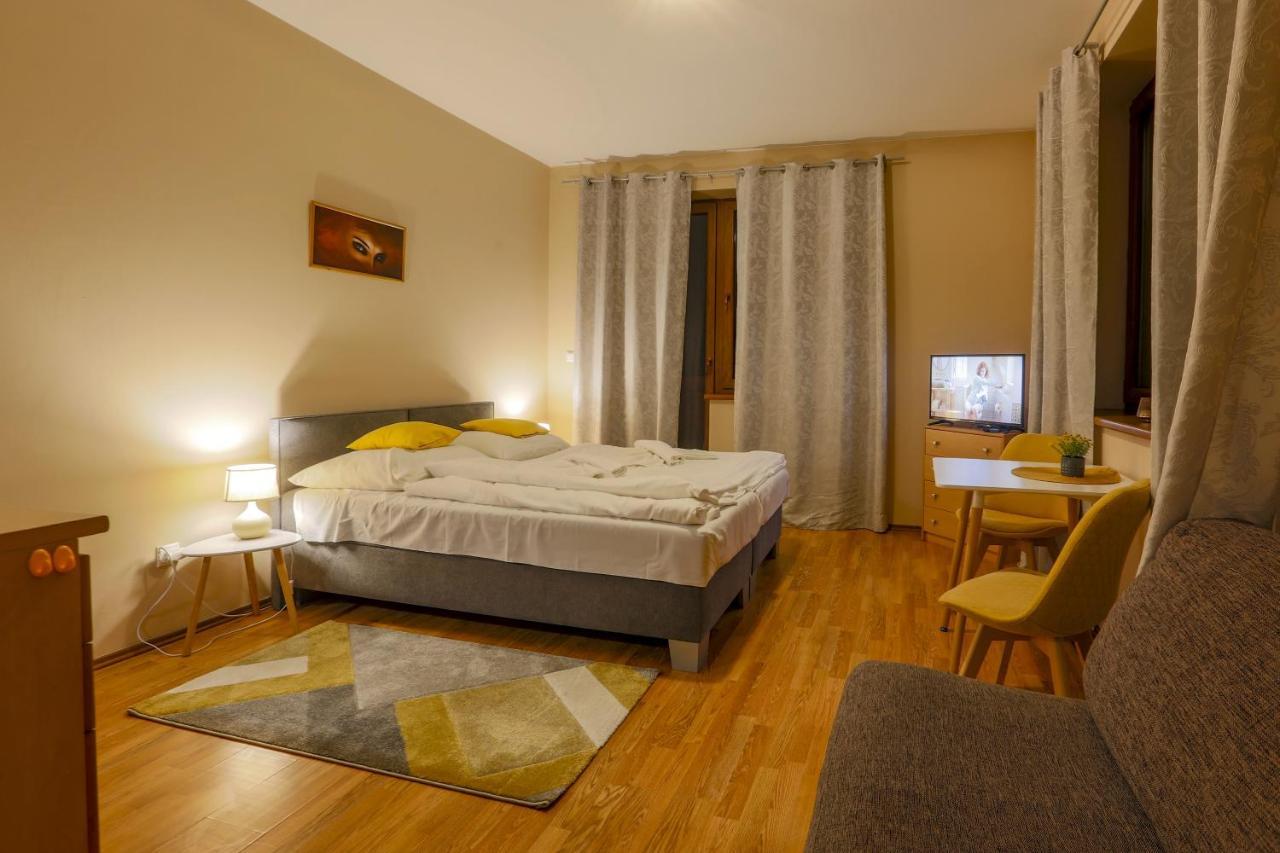 Apartmanovy Dom Fatrapark 1 S Wellness - Hlavna Recepcia Ruzomberok Bagian luar foto