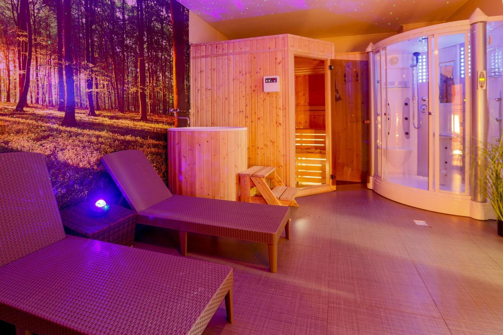 Apartmanovy Dom Fatrapark 1 S Wellness - Hlavna Recepcia Ruzomberok Bagian luar foto